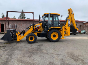 Backhoe Loader (TLB)